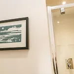 West Cliff ウィットビー